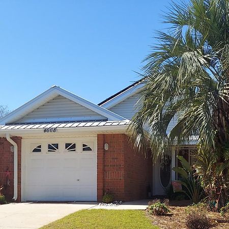 Destin Daydream Bed & Breakfast Exterior photo